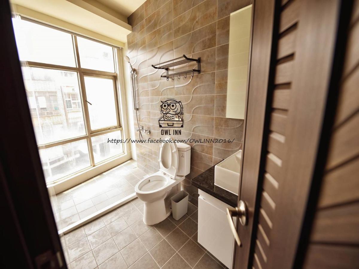 Owl Inn Тайнань Экстерьер фото